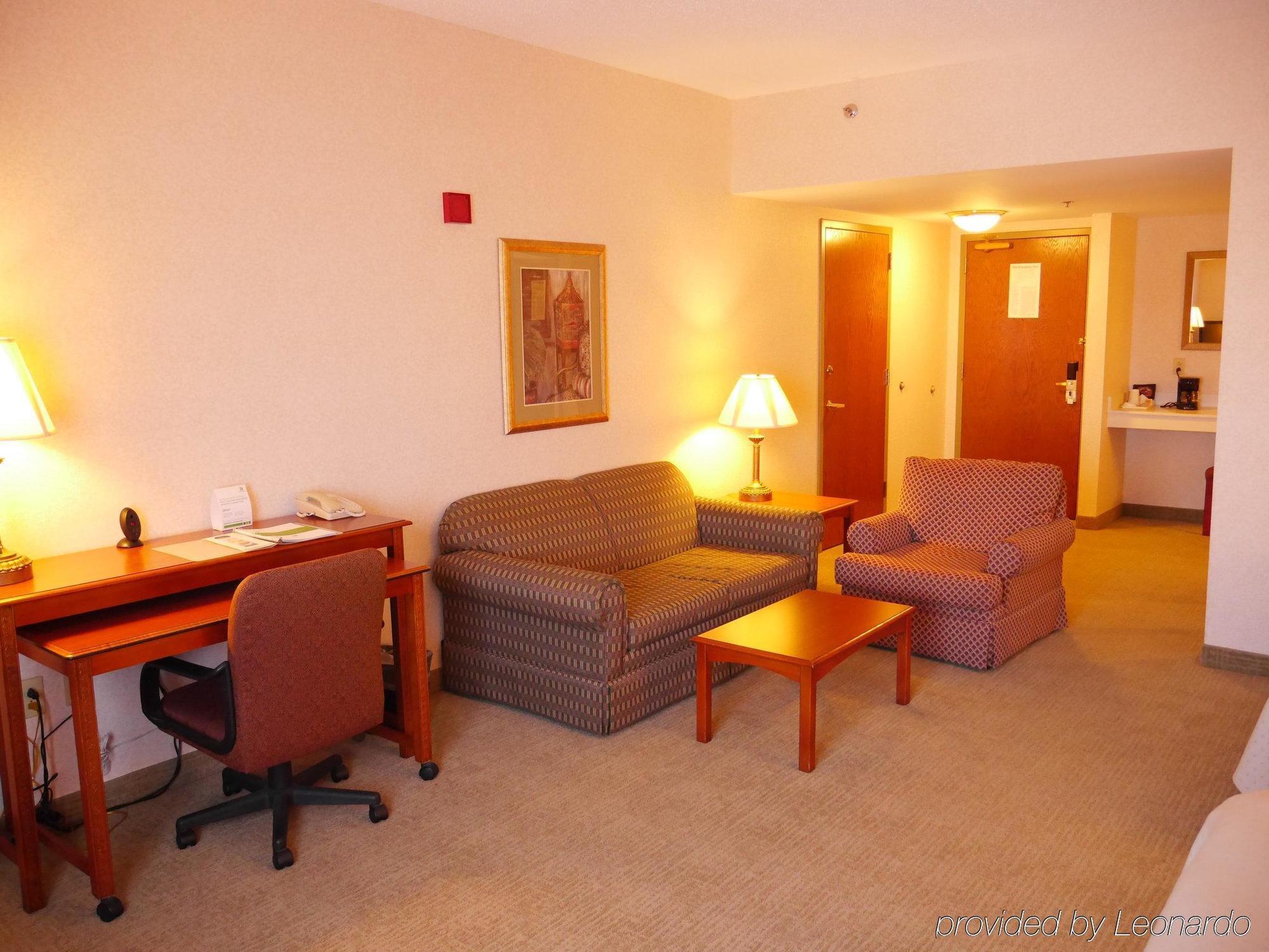 Holiday Inn Lafayette-City Centre By Ihg Exterior foto